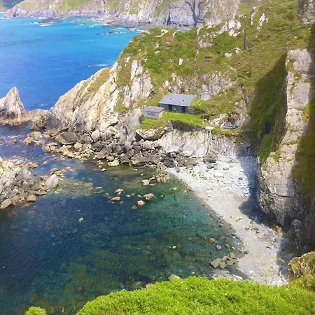 The Cliffs - Bannanas Longboard 度假居