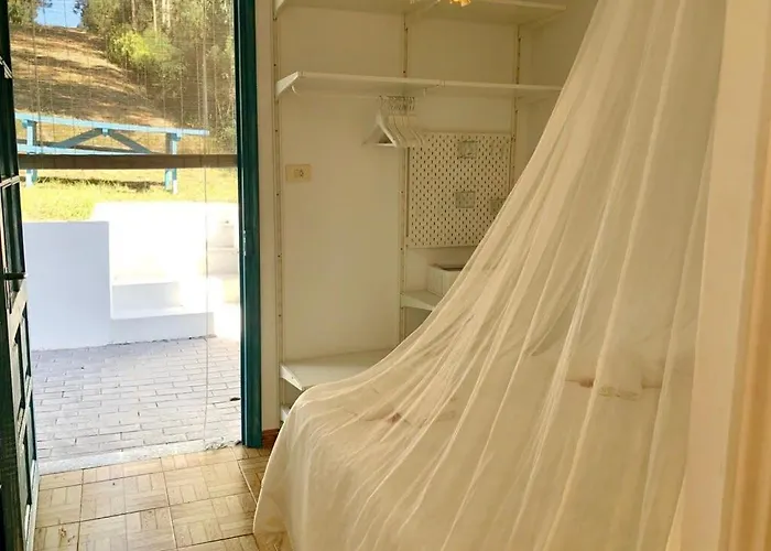 The Cliffs - Bannanas Longboard Porto do Barqueiro