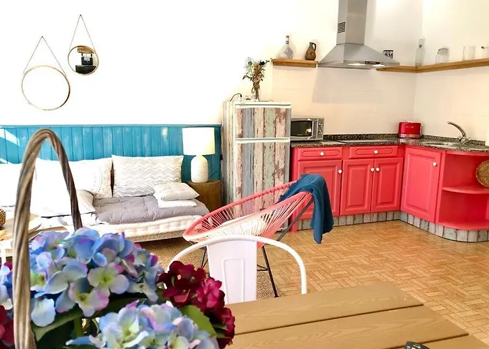 The Cliffs - Bannanas Longboard